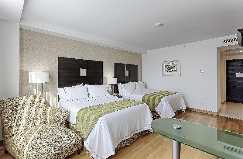 Express By Ihg 4*